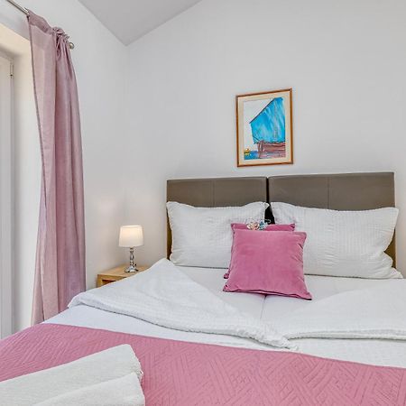 Villa Mihaela Trogir Room photo